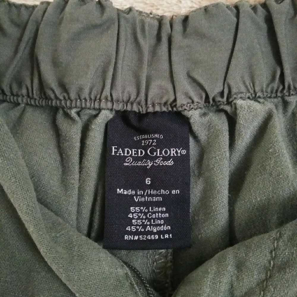 🌺FADED GLORY GREEN SHORTS - Picture 3 of 5